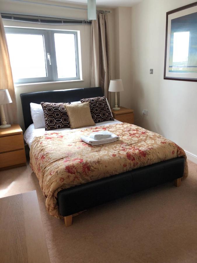 Sky Night Serviced Apartments Cardiff Bagian luar foto