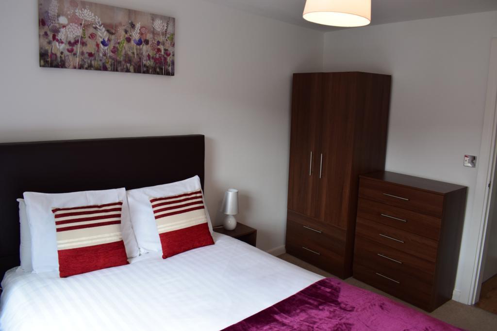 Sky Night Serviced Apartments Cardiff Bagian luar foto