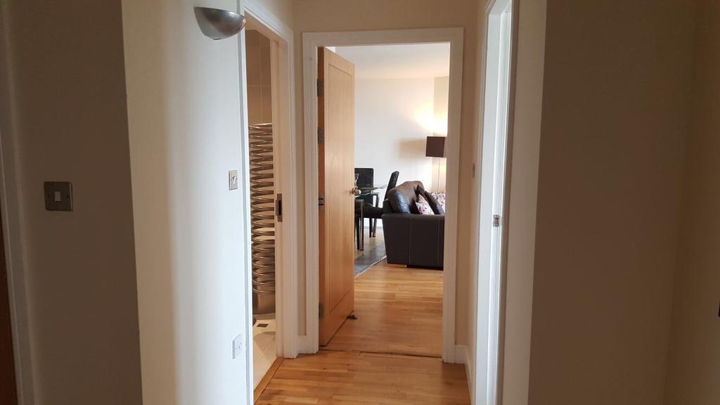 Sky Night Serviced Apartments Cardiff Bagian luar foto