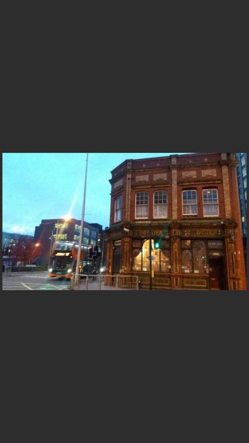 Sky Night Serviced Apartments Cardiff Bagian luar foto