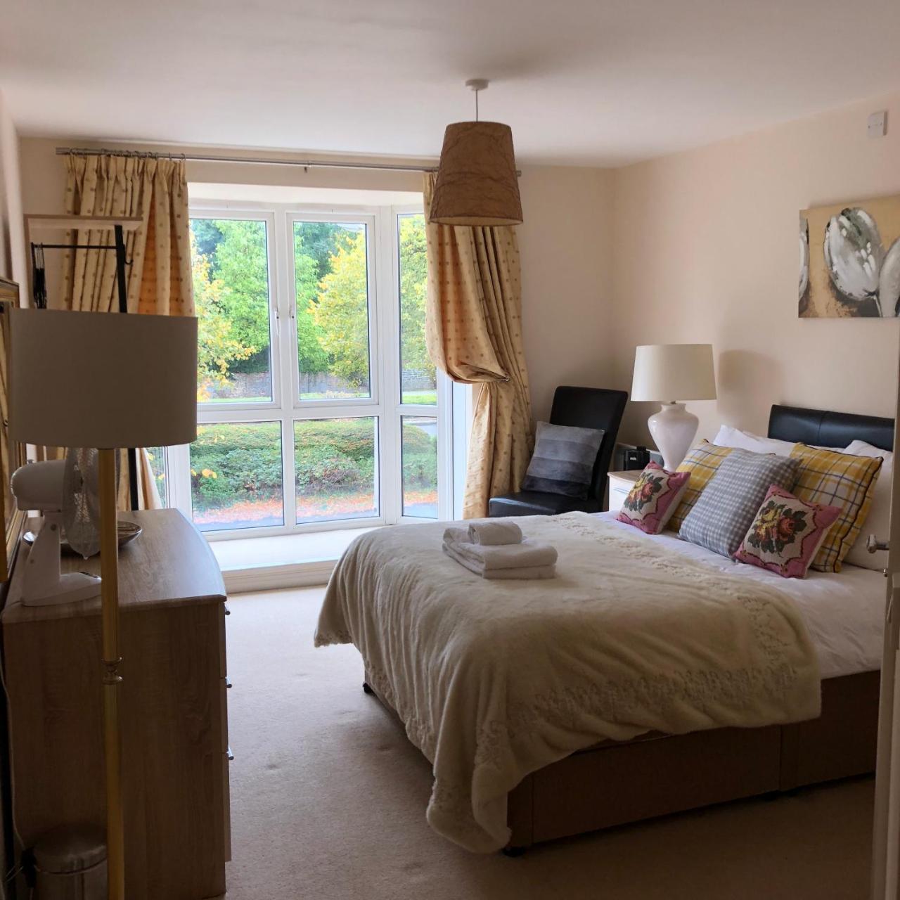 Sky Night Serviced Apartments Cardiff Bagian luar foto
